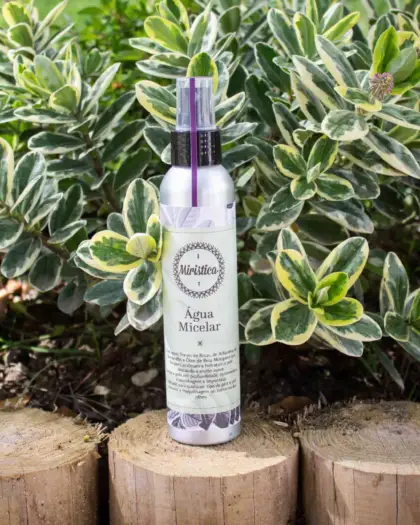 Agua Micelar Desmaquilhante e de Limpeza